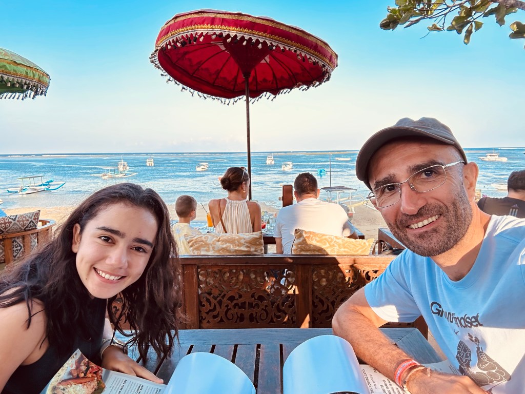 An early dinner after the blast of a day and before an epic adventure awaiting for us&nbsp;tomorrow!